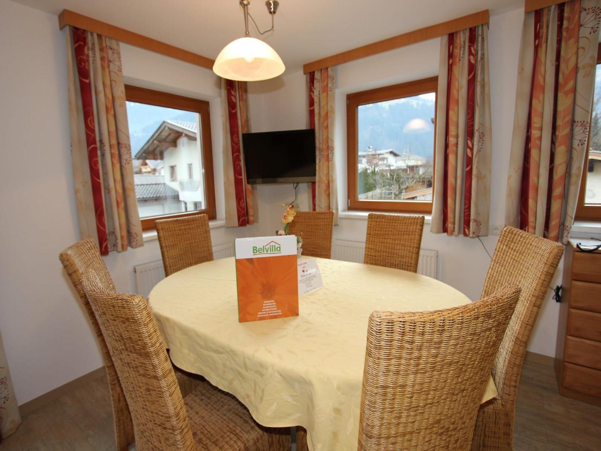 Spacious Apartment In Uderns Near Ski Area Dış mekan fotoğraf