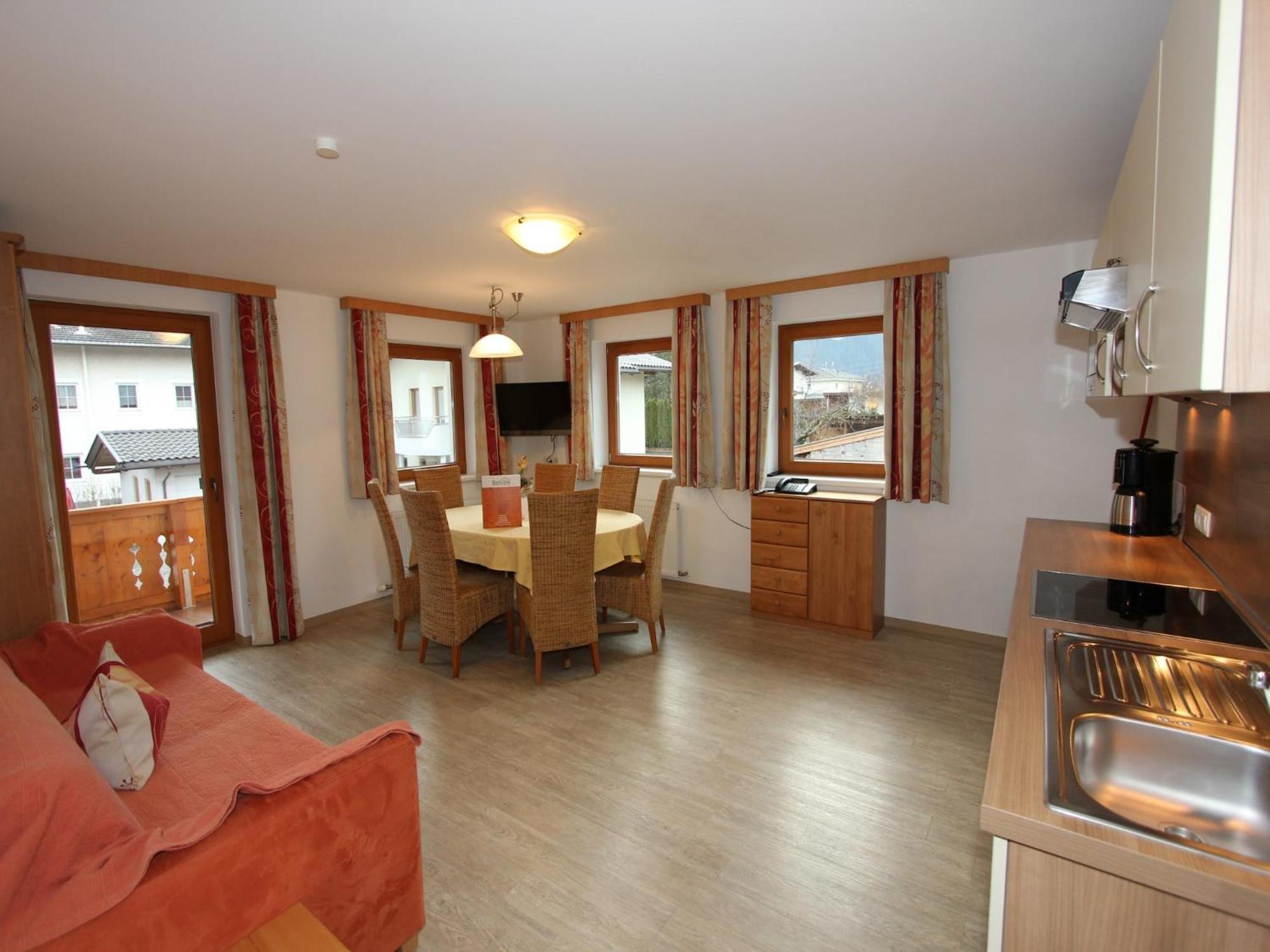 Spacious Apartment In Uderns Near Ski Area Dış mekan fotoğraf