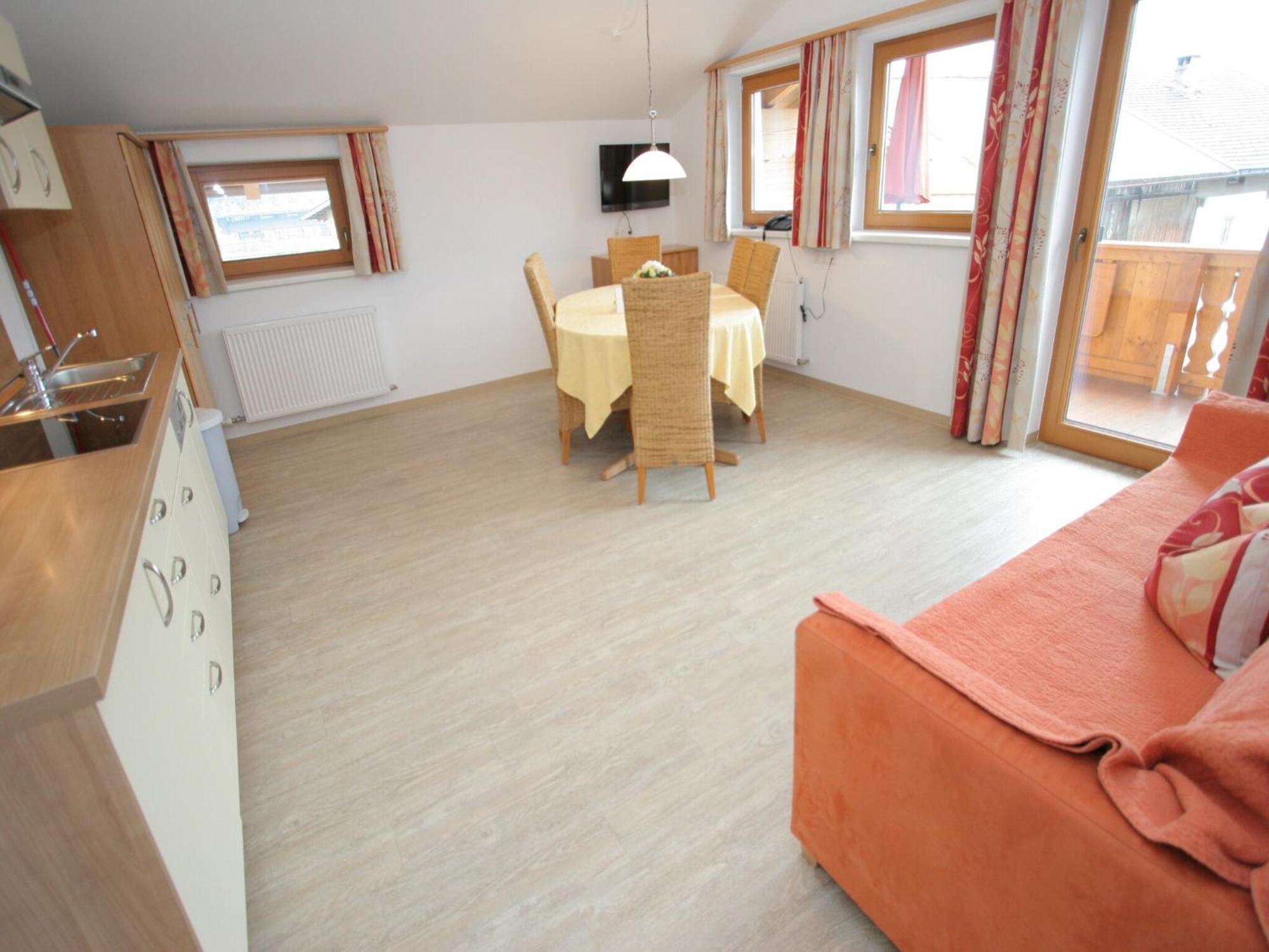 Spacious Apartment In Uderns Near Ski Area Dış mekan fotoğraf