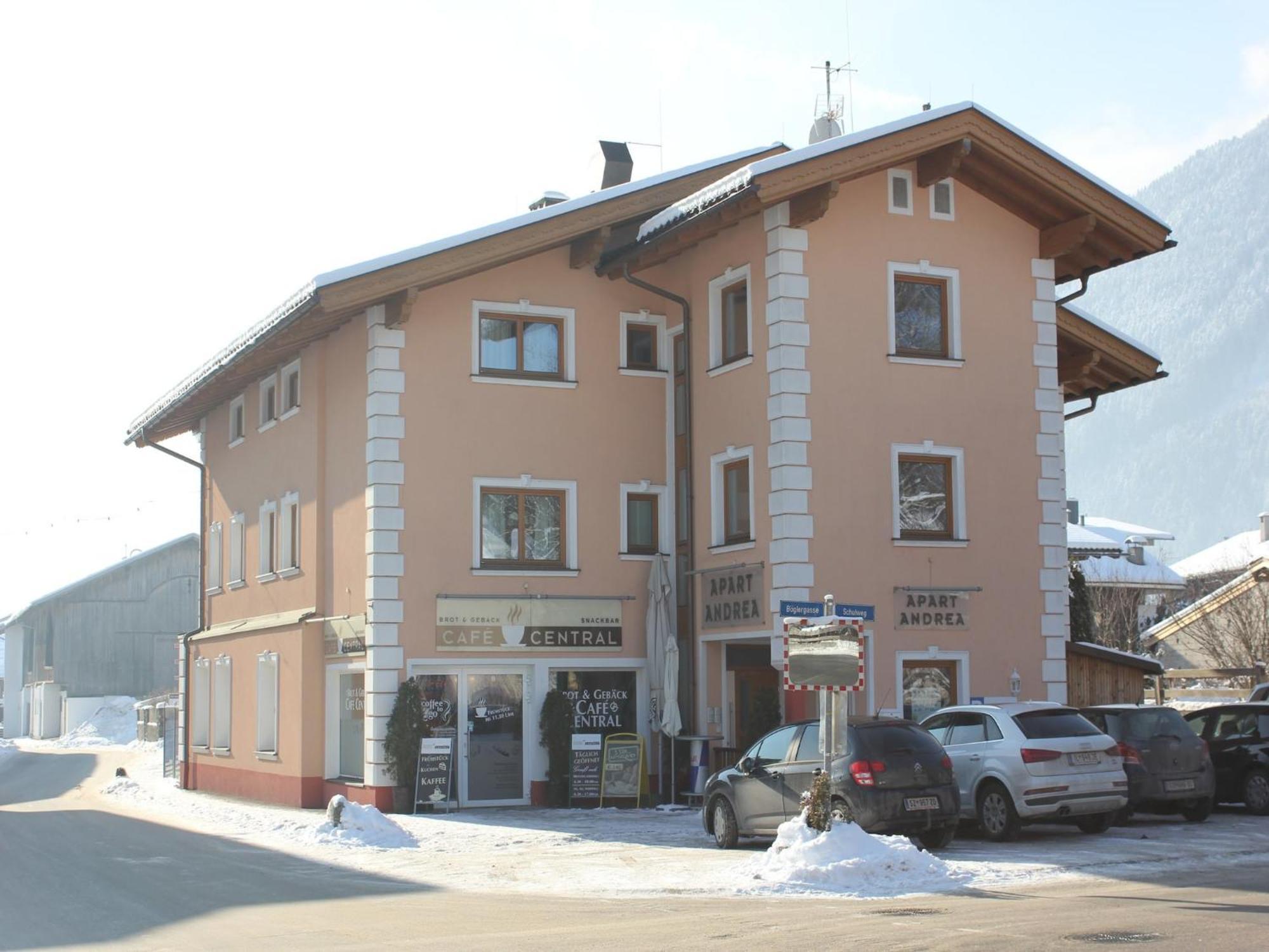 Spacious Apartment In Uderns Near Ski Area Dış mekan fotoğraf